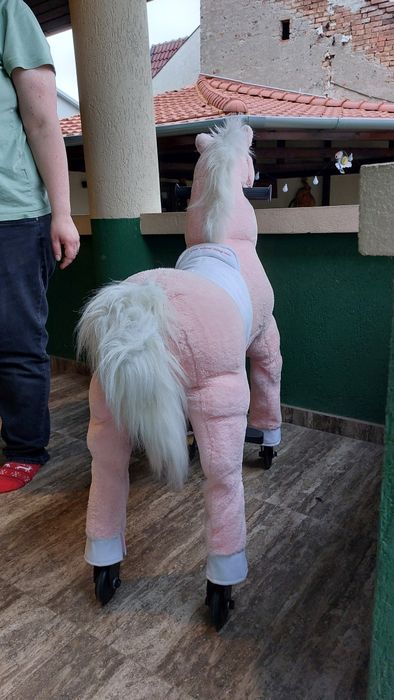 Vând căluț,jucărie  de călarie pt copii