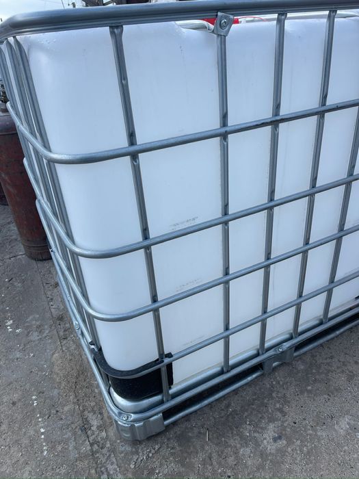 Еврокуб с паллетой и решеткой