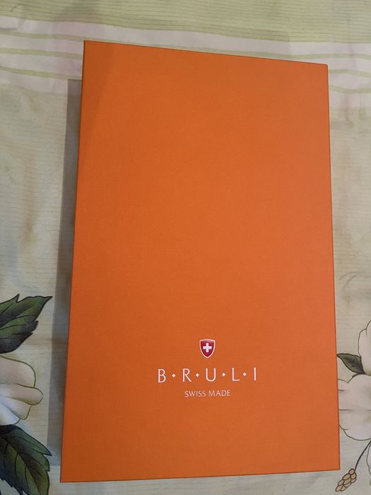 Продам мужские рубашки