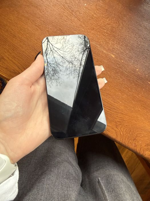 Продам Iphone 14 pro