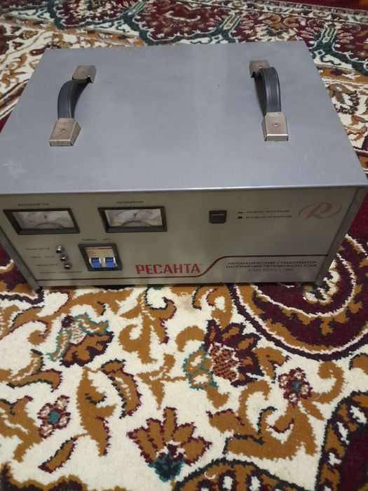 Стабилизатор 5кв почти новый (янгидек]