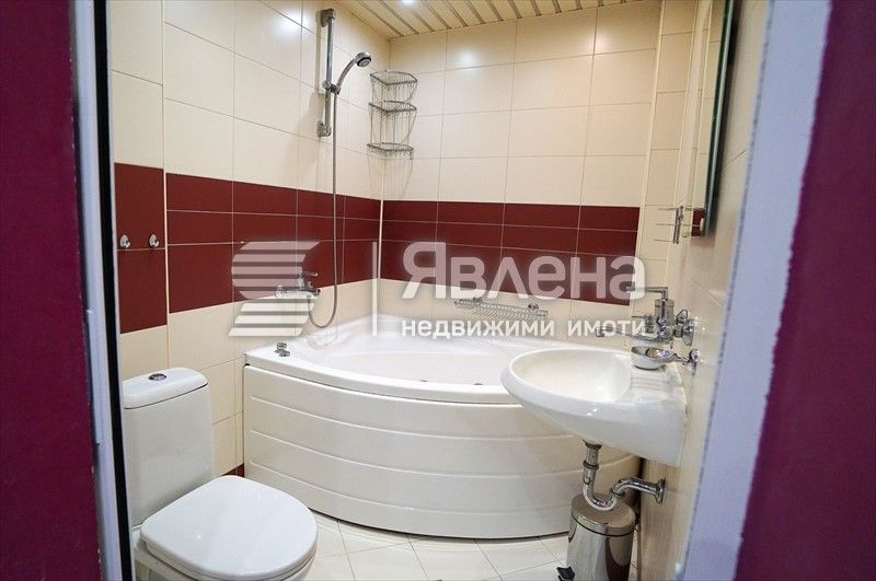 Продава се Тристаен апартамент в София, Разсадника - 102 кв.м за 1814 €/кв.м - Снимка #4