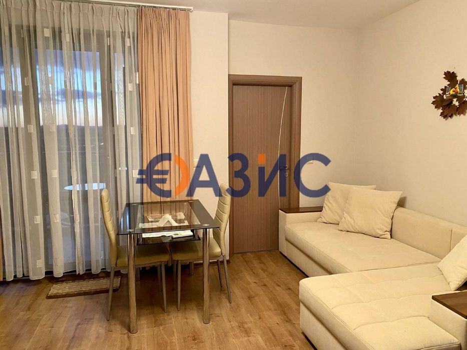 Продава се Двустаен апартамент в к.к. Слънчев бряг - 49 кв.м за 1347 €/кв.м - Снимка #8