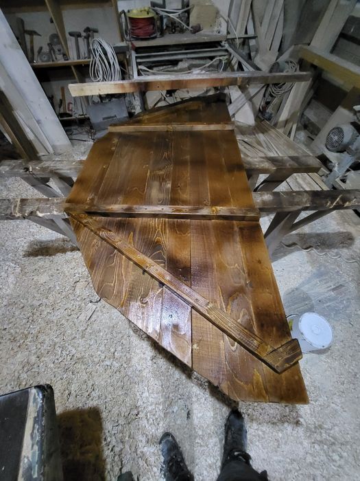 Vând ciubar din lemn