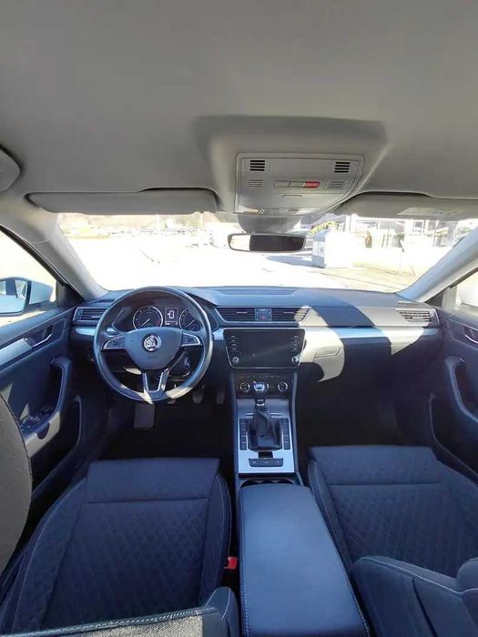 Skoda Superb 2.0 TDI 150cp