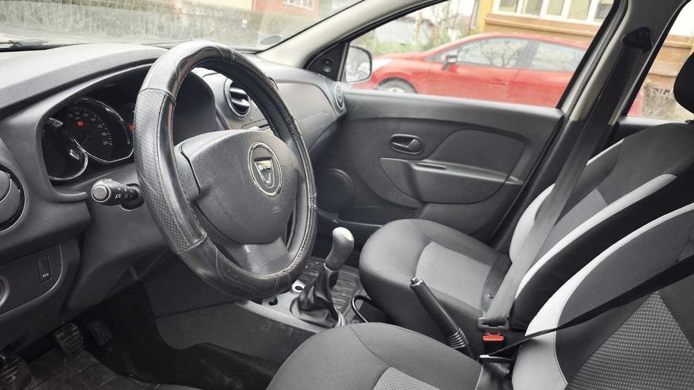 De inchiriat logan pentru uber, bolt. MOD ECO, CONSUM 6 IN ORAS PE GAZ