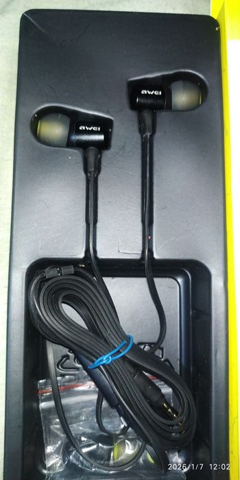 Продам наушники awei super bass