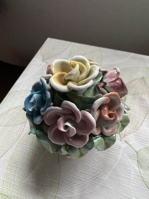 Vand bibelouri portelan