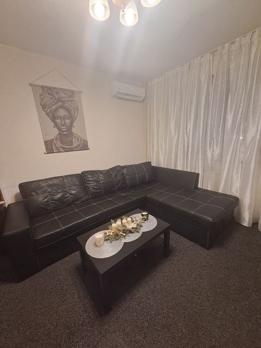 Продавам ъглов диван