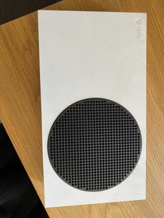 конзола Xbox series S