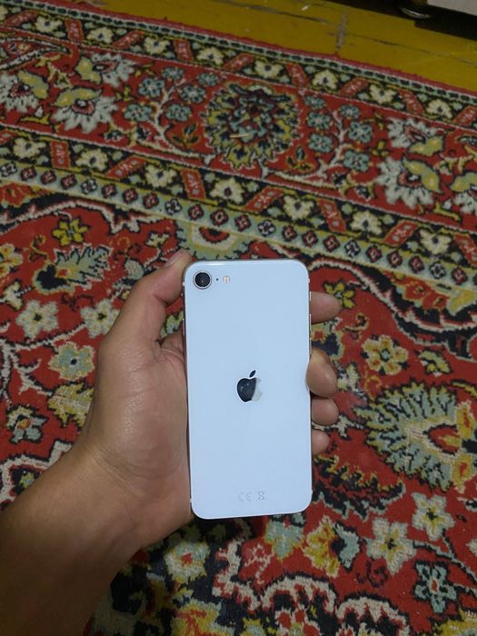 iPhone SE2020 64gb