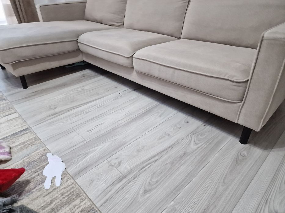 Vand coltar sufragerie