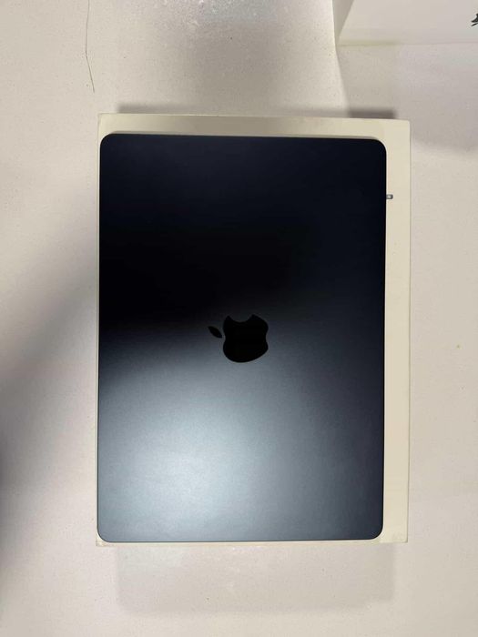 Apple Macbook Air 13 M3 8/256 Midnight
