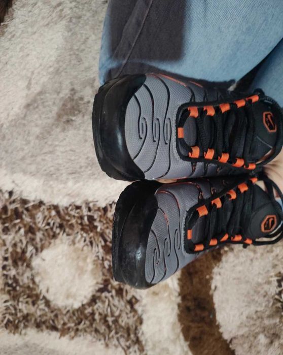 Adidași Nike Air TN