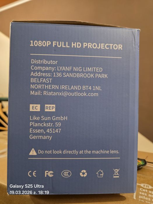 FULL HD Проектор