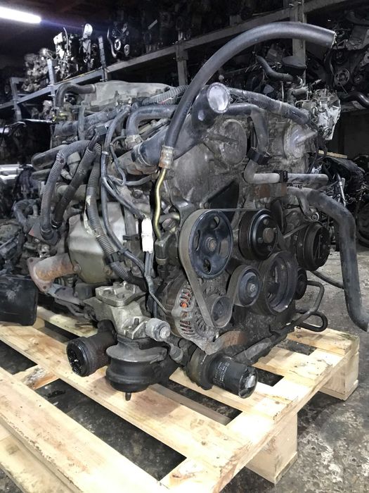 Двигатель Nissan VQ35HR V6 3.5