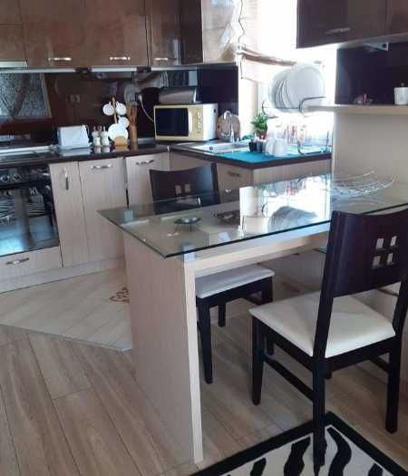 Дава се под наем Двустаен апартамент в Бургас, Славейков - 55 кв.м за 178.5 € - Снимка #6