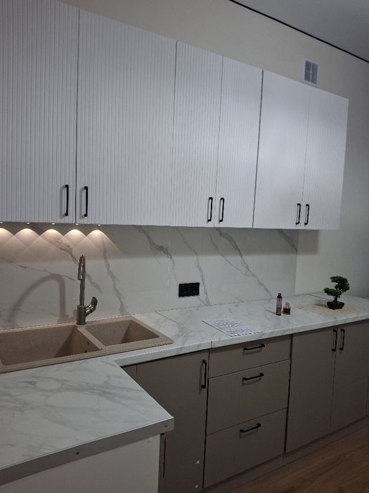 Продам кухонный гарнитур