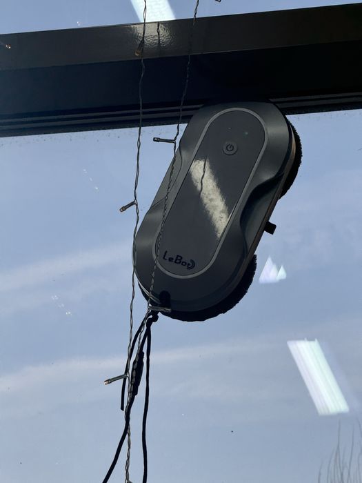 Робот для мытья окон Lebot | АРЕНДА