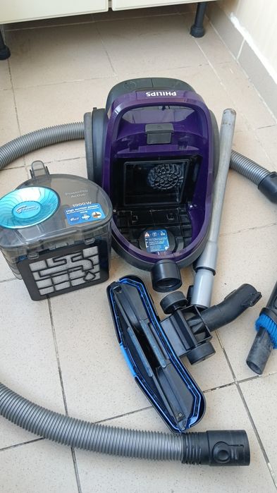 Пылесос Philips 1900watt