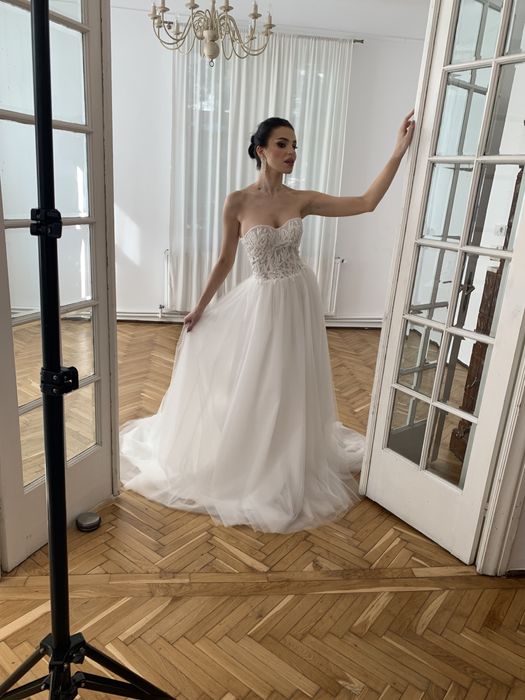 Rochie de mireasa noua model A-line bust 82-90