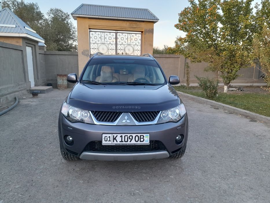 Продаю кроссовер Mitsubishi Outlander 2008 г.в.
