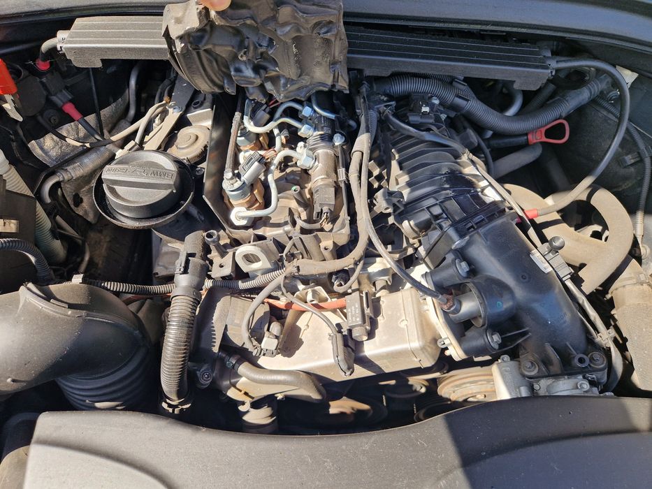 Piese dezmembrez dezmembrari BMW X1 E84 Facelift 18 Xdrive 2.0 N47D20C