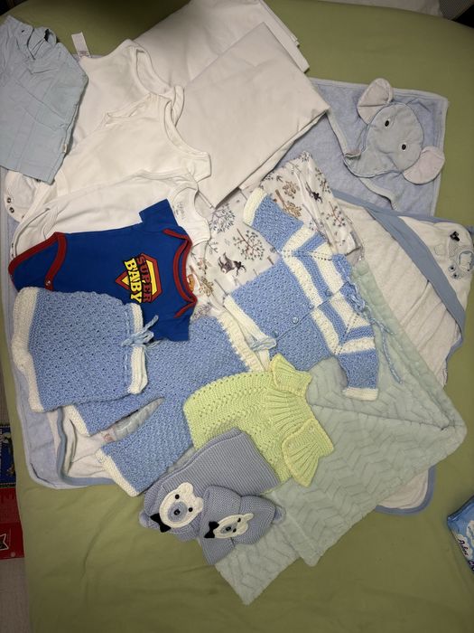 Бебе лот - хавлии, чаршафи, одеалца, боди 50/56