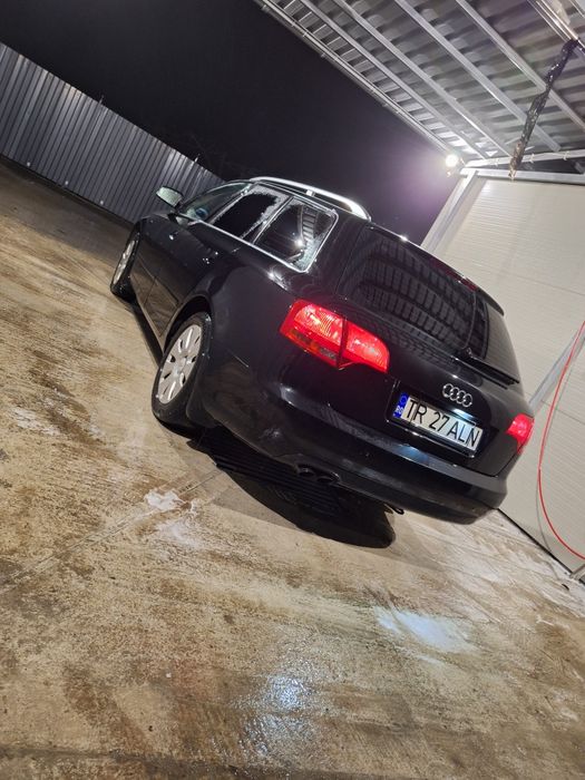 Vând Audi A4 b7 2.0 tdi