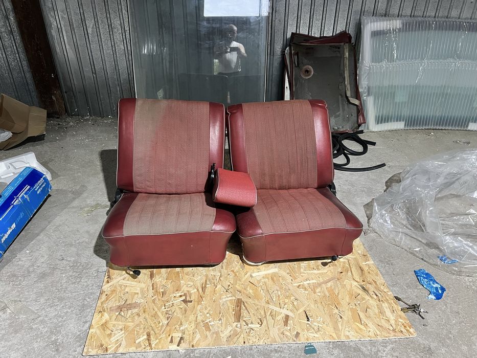 Продам запчасти на волгу 24