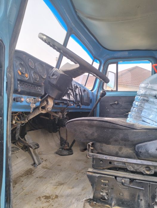 Урал 4320 тягач,