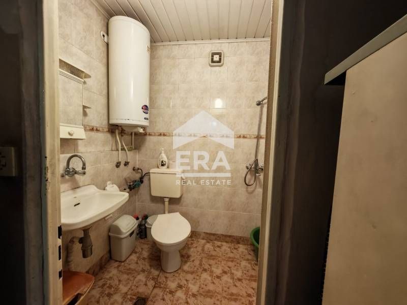 Продава се Тристаен апартамент в с. Калипетрово, Област Силистра - 79 кв.м за 291 €/кв.м - Снимка #6