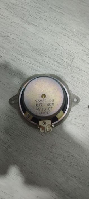 Спарк 10 см олди колонкаси, состояниси зур,буладигани 100 минг жуфти