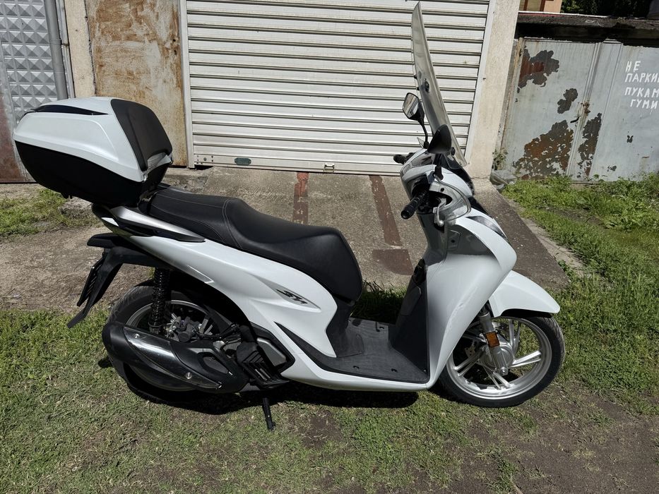 Скутер Honda SH 125i