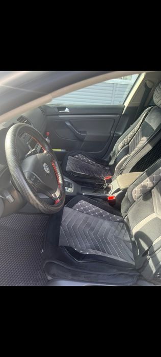 Продам машину гольф 5-й универсал (Variant)