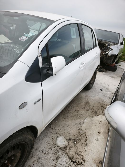 Ușa stânga față Toyota Yaris 2006-2009