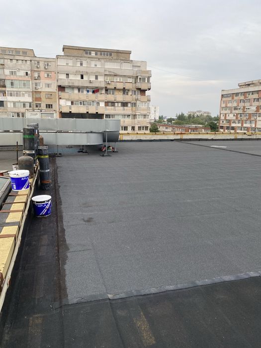 Executam hidroizolatii cu factura si garantie