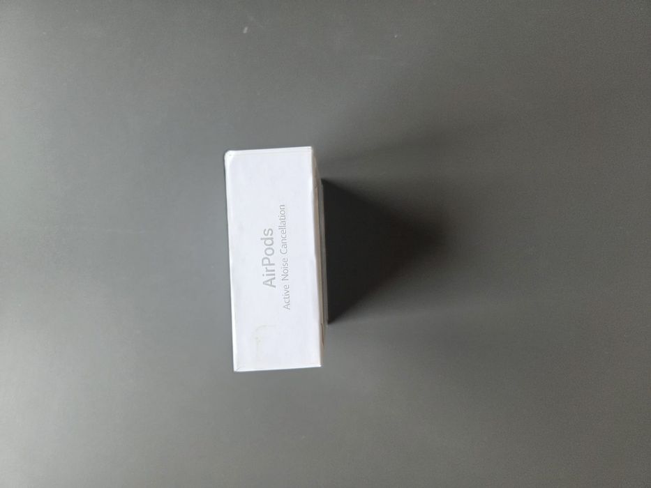 Vand casti airpods 4
