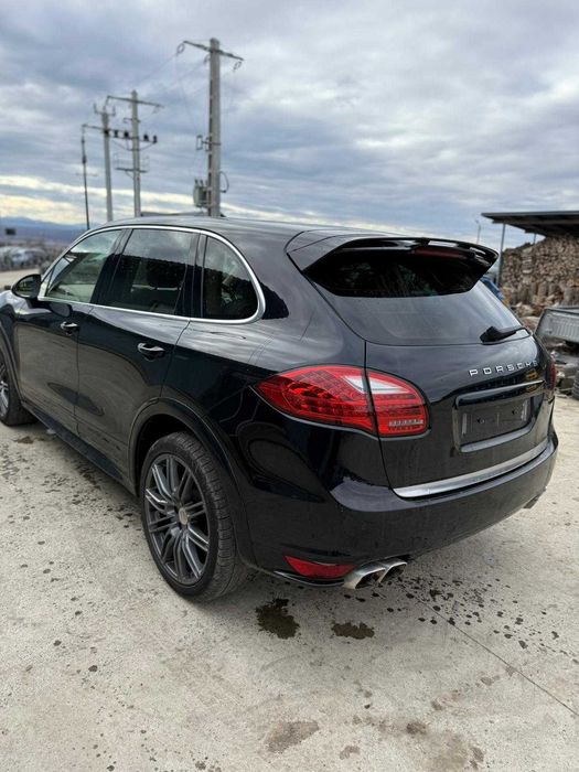 Bara spate Porsche Cayenne 7P 3.0 D 2013 CRC si piese