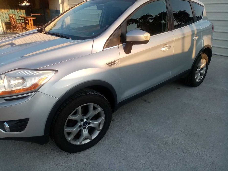 Vand ford kuga an fabricatie 2009