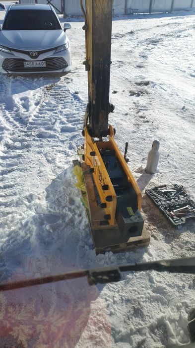 Мини экскаватор от 3 тн