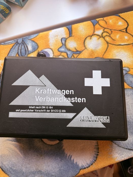 Автоаптечка для машины Немецкая