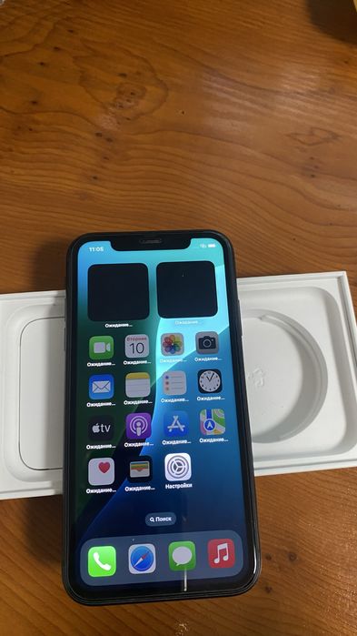 Продам Iphone 11 128