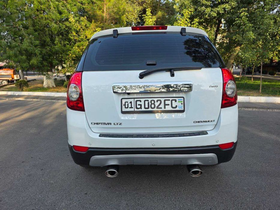 Продается Captiva-2 2011