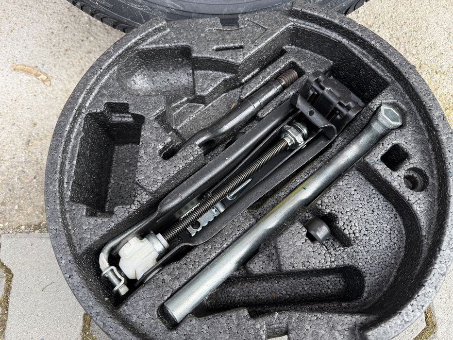 Авариен Комплект 16” Гума С Джанта 5х112/Крик/Ключ/Кука -VW/AUDI/VAG-