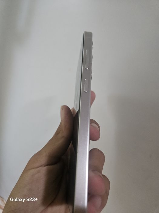 Samsung S24 8/128