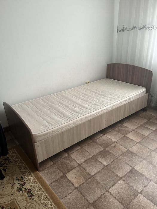 Кровать размером 2*90 в отличном состоянии