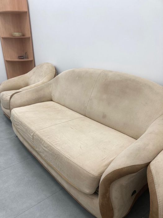 Продам б/у диван