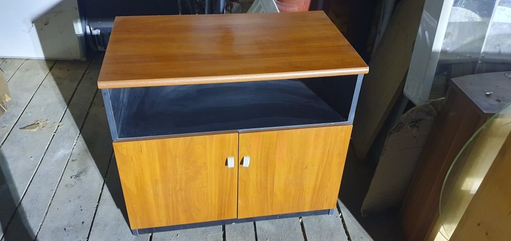 Vand comoda tv dormitor sufragerie