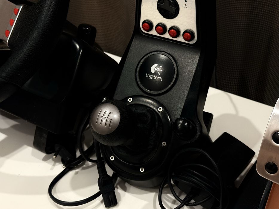 Игровой Руль Logitech g27
